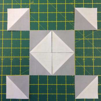 cut&alter : Half Square Triangle (HST) Tutorial - Part 2
