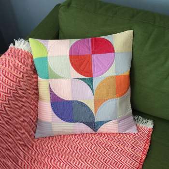 Papper, Sax, Sten .. a journey of Curves and Modern Quilts