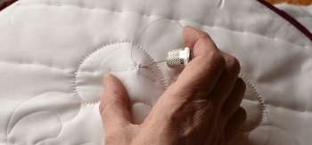 Starting hand quilting: Part 5: Equipment, Needles & Thimbles