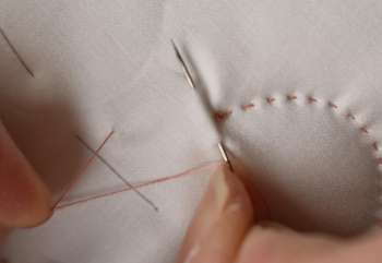 Starting hand quilting: Part 9: Stitching