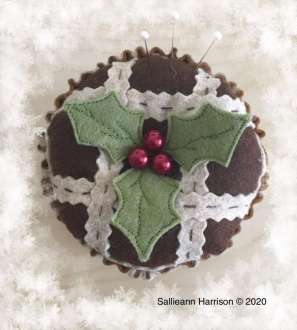 Mince Pie Pincushion