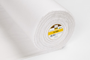 B700 Woven Interlining - A Quilter's Perspective